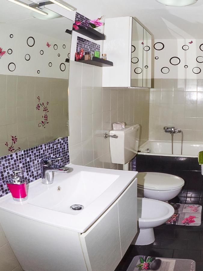 Sweet Home Badalucco 10 Min Dal Mare 4 Persone المظهر الخارجي الصورة
